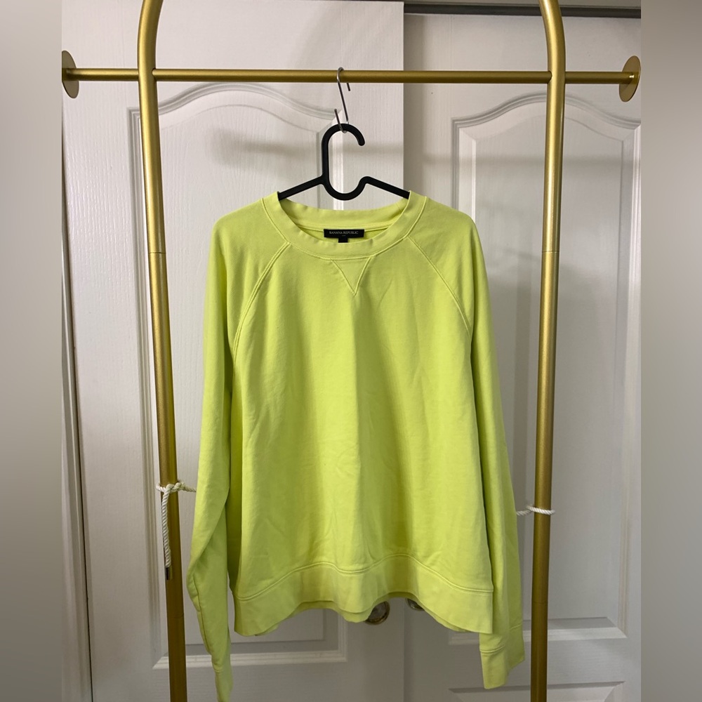 Banana Republic Light Neon Green Women's Crew Neck XL